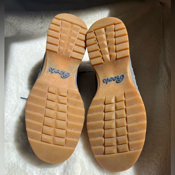 Roots suede leather tennis shoes Mens 7.5 with gum sole - Picture 5 of 7